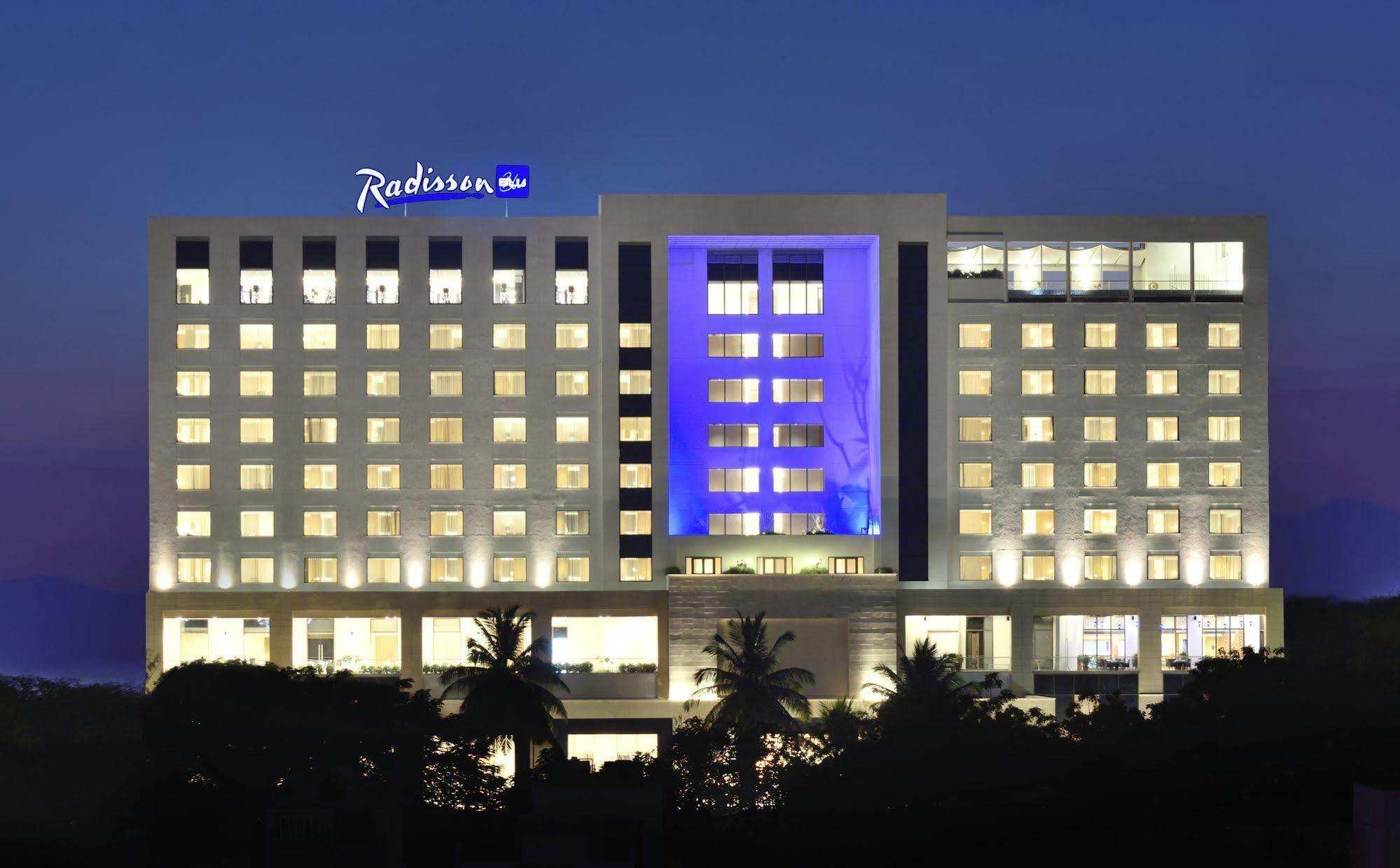 Radisson Blu Coimbatore Hotel Exterior foto